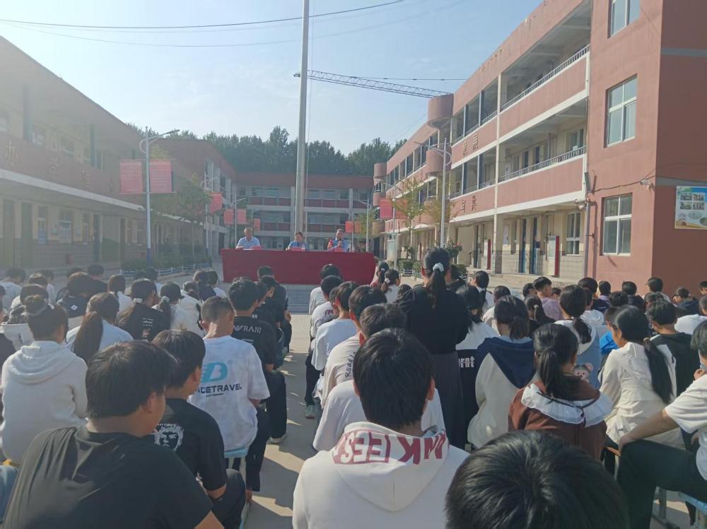 【中国渎职调查报】安阳市北关区委政法委：点亮法治之光 守护青春成长(图2)