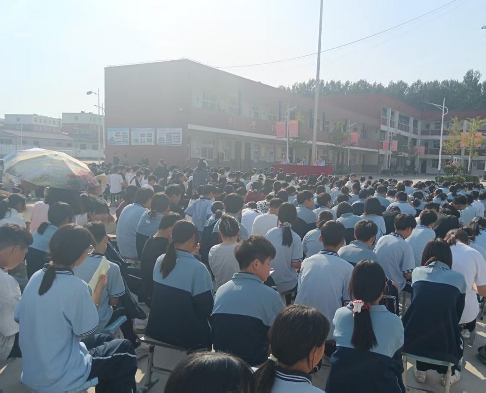 【中国渎职调查报】安阳市北关区委政法委：点亮法治之光 守护青春成长(图3)